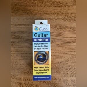 Oasis Guitar Humidifier